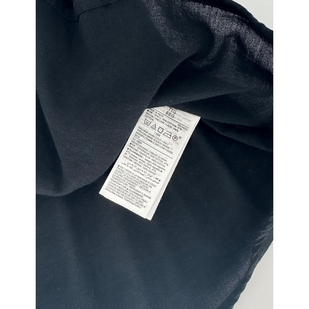 Old Navy Black Sleeveless Mock Neck Lace Yoke Peasant Blouse Womens Plus Size - Picture 5 of 7